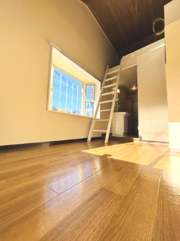 【居間・リビング】