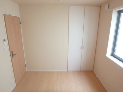 【洋室】 | メゾン・イセキス曽根