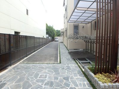 【エントランス】 | メゾン・イセキス曽根