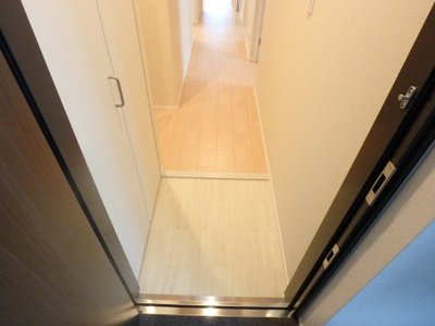 【玄関】 | メゾン・イセキス曽根