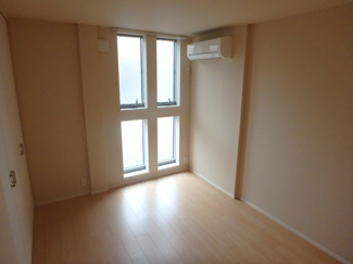 【寝室】 | メゾン・イセキス曽根