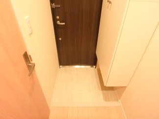 【玄関】 | メゾン・イセキス曽根