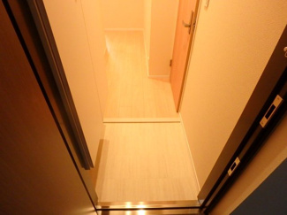 【玄関】 | メゾン・イセキス曽根