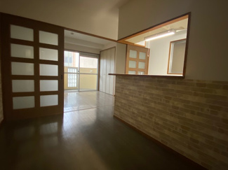 【居間・リビング】 | グランフェル八尾 | ゆったり過ごせるリビングです