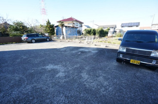 【駐車場】