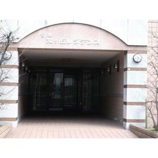 【エントランス】 | 建物の内部です