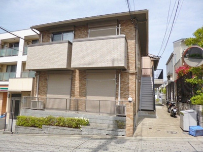 【外観】 | プチフルールB | 小田急小田原線「新百合ヶ丘」駅より徒歩5分の好立地！駅近なので通勤・通学にも便利♪2階建てのアパートです♪