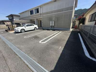 【駐車場】 | クローバー