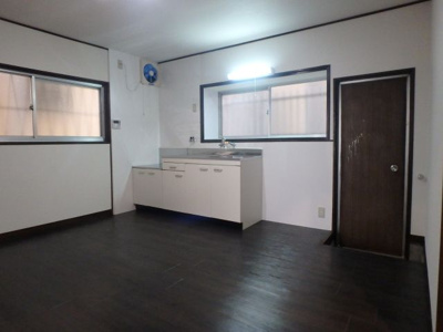 【居間・リビング】 | 若江南町貸家