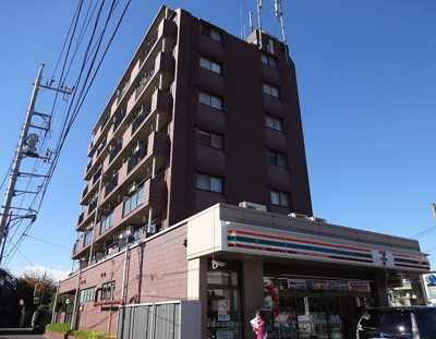 【外観】 | クロスポイント千川 | 西武新宿線「上井草」駅徒歩８分。下はコンビニです。/クロスポイント千川
