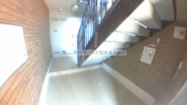 【エントランス】 | コンフォールミタニ
