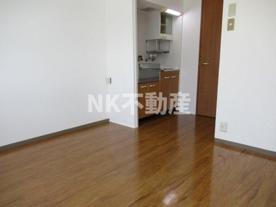 【居間・リビング】 | 大宝小阪CTスクエア（河内小阪賃貸） | 綺麗なお部屋です