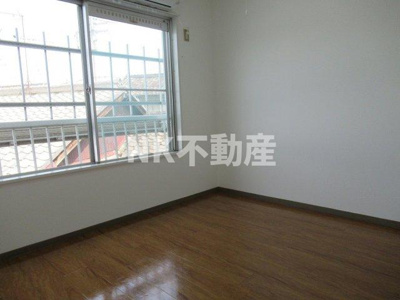 【寝室】 | 大宝小阪CTスクエア（河内小阪賃貸） | 洋室です