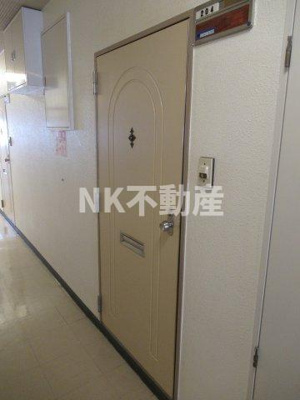 【玄関】 | 大宝小阪CTスクエア（河内小阪賃貸） | シンプルで使いやすい玄関です