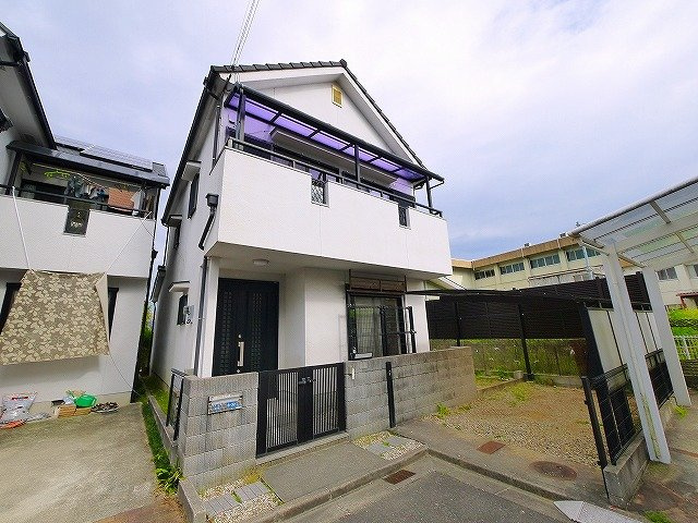 平松4丁目戸建貸家の外観