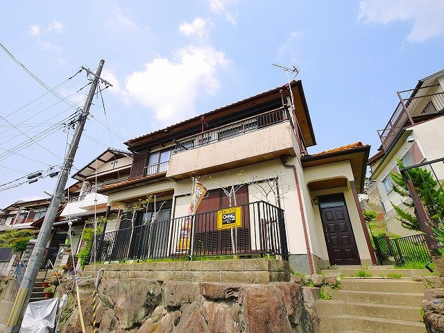 三松戸建の外観|外はこのようになっています