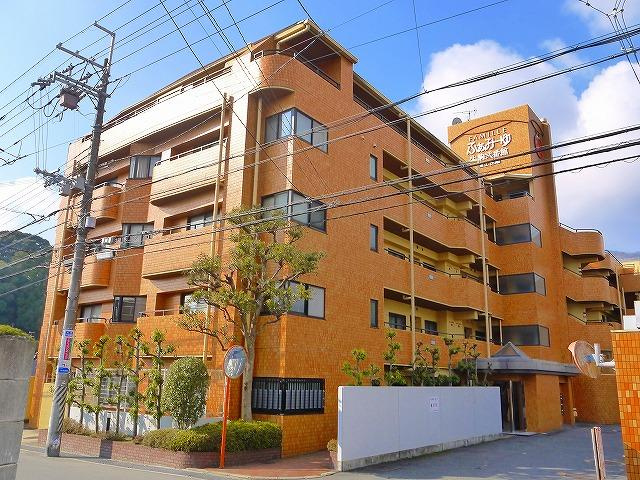 ふぁみ～ゆ生駒弐番館の外観|きれいな外観です