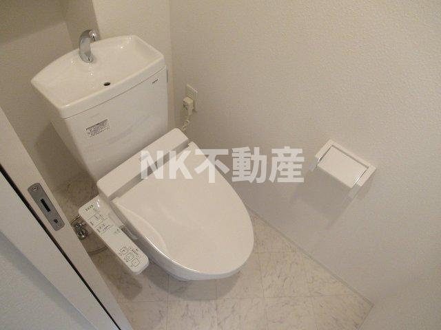 【トイレ】 | グランドゥーエ永和駅前(河内永和賃貸） | ゆったりとした空間のトイレです