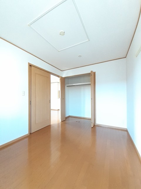 ウィステリアの洋室