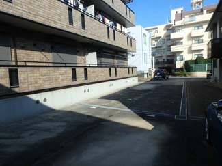 【駐車場】 | 駐車場　