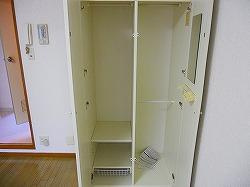 【収納】 | ツカサドール花元町 | クローゼットも置いてます