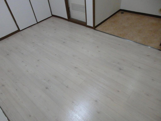 【居間・リビング】