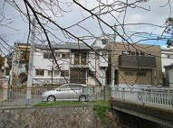 神戸市中央区中山手通８丁目のアパートの画像