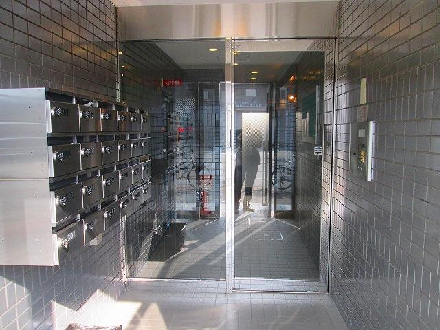【エントランス】 | フルーレゾン神戸