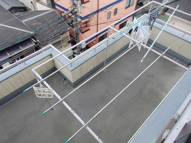 【その他共用部分】 | 宮本マンション | みなさんでお使い頂く物干し場