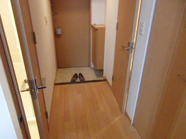 【玄関】 | アーデンタワー神戸元町