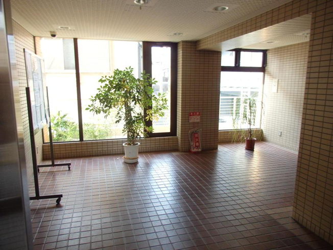 【ロビー】 | ライオンズマンション神戸西元町第2