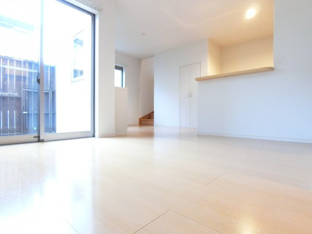 ハッピーキューブ鳴尾の居間・リビング