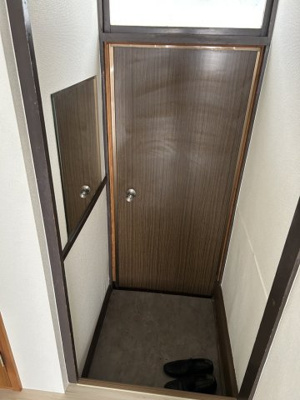 【玄関】 | 椿貸家