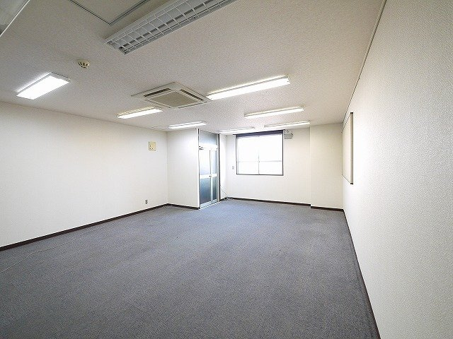 大和本社ビル別館の内装