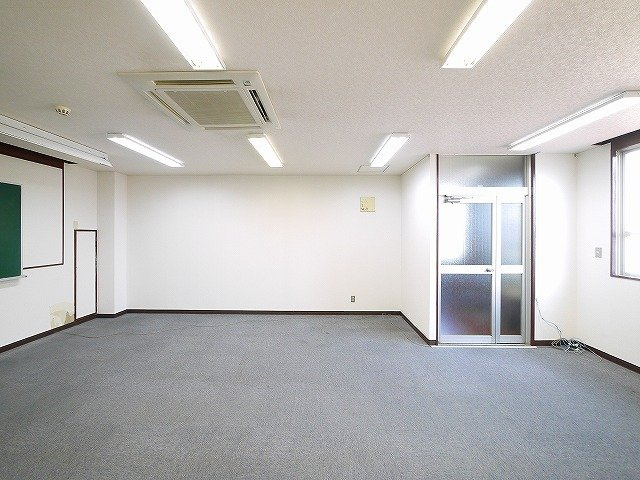 大和本社ビル別館の内装