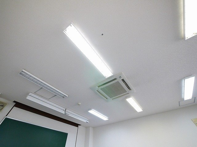 大和本社ビル別館の内装