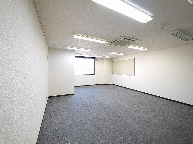 大和本社ビル別館の内装