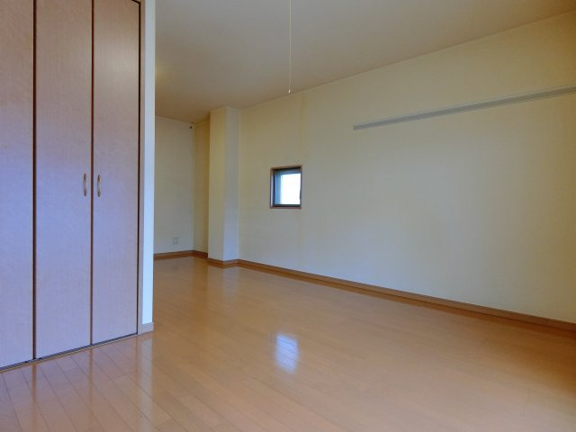 福生市大字熊川の賃貸マンションの洋室