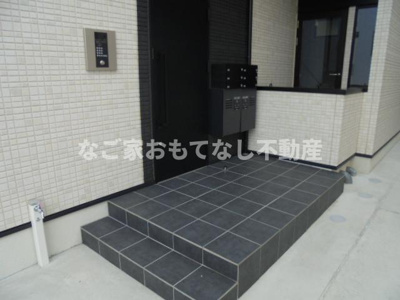 【エントランス】 | サンシエ浄心 | サンシエ浄心　お問合せはなご家おもてなし不動産へ。