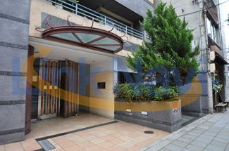 【エントランス】 | 建物の内部です