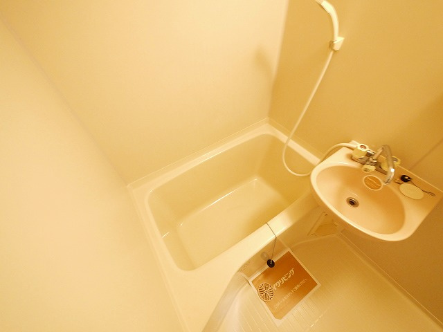 シティパル大宮　Ａ棟の浴室|ゆったり過ごせるお風呂です