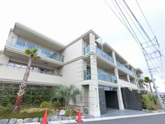 【外観】 | 京急本線「屏風浦」駅より徒歩8分！フラットアプローチ