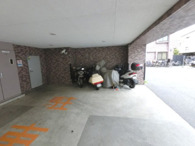 【その他共用部分】 | クレッセント多摩川 | バイク置場