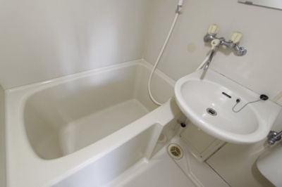 【浴室】 | シャトー真美ヶ丘