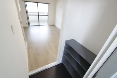 【玄関】 | シャトー真美ヶ丘