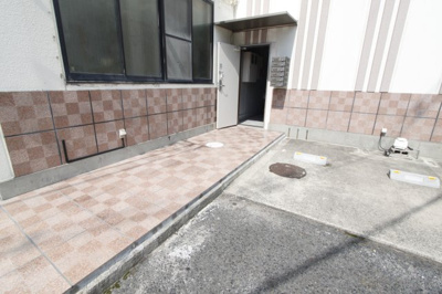 【エントランス】 | シャトー真美ヶ丘