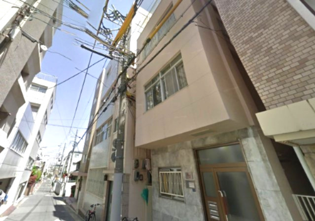 ラジマンションの外観