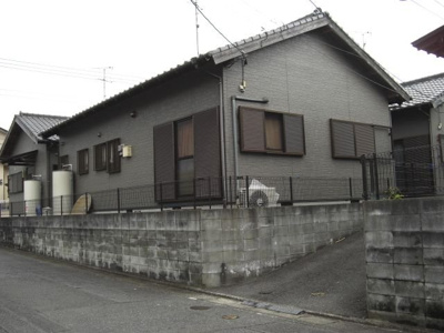 【外観】 | 重冨貸家 | 落ち着いた雰囲気の外観です