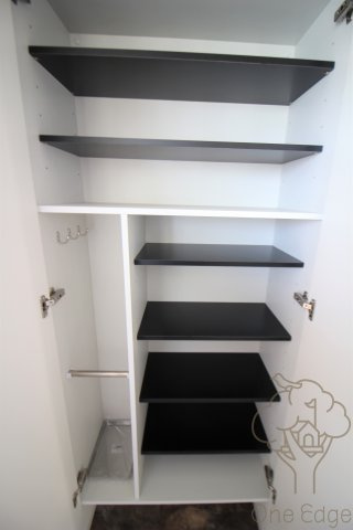 セレニテ福島カルムの玄関