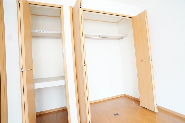 グリシーヌ・パレⅡB棟の収納